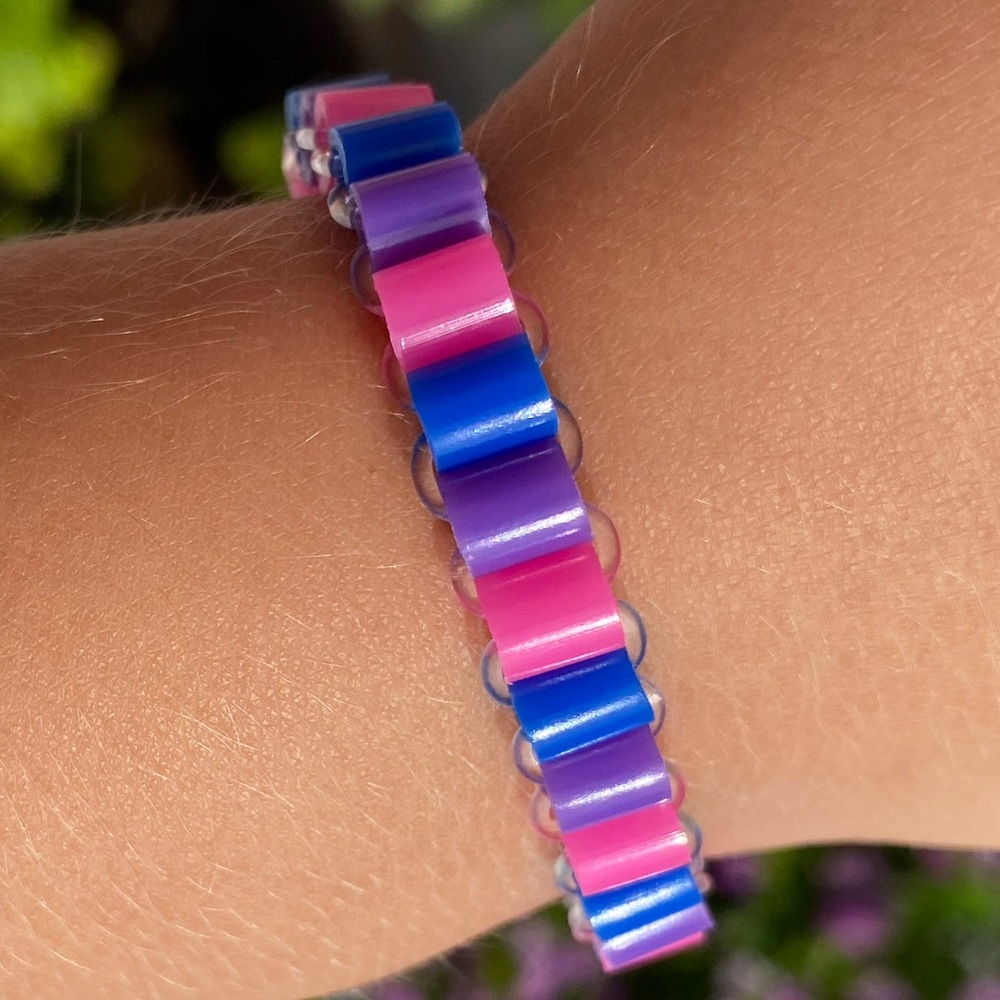 Cute beaded bracelet:) - Picture 2 of 2